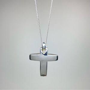 RLM Studio Silver Minimalist Cross and Chain